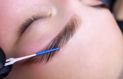 Sobrancelhas Brow Lamination e Lash Lifting de Cílios